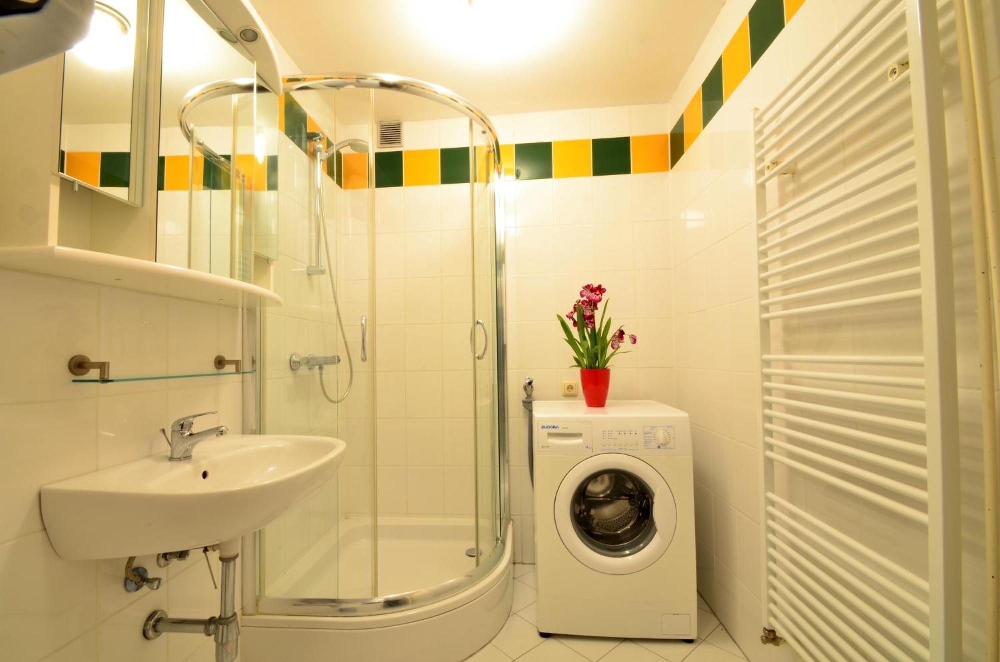 Ajo Siemens - Contactless Check-in Apartment